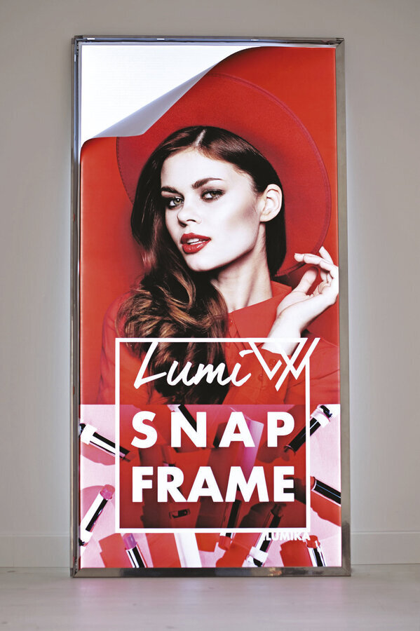 Fabric Graphics with an Interchangeable System